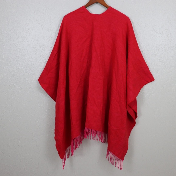 Echo Design Red Boucle Ruana Wrap - Picture 2 of 6